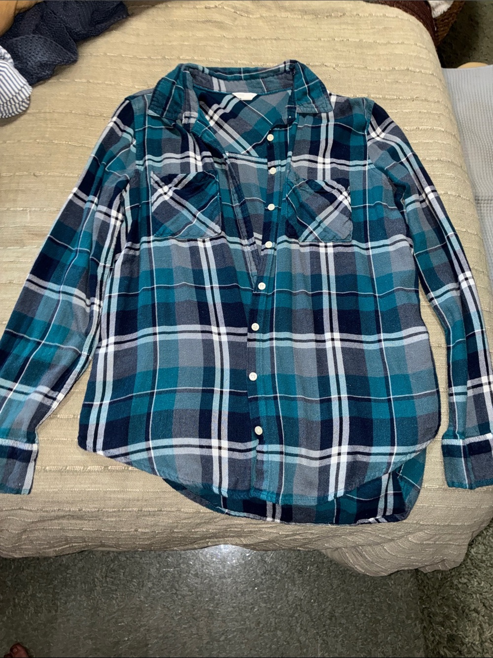 Aeropostale Teal, Navy & White Plaid Button-Down Shirt